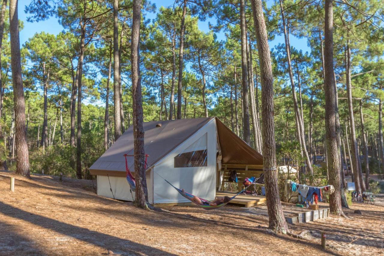 Hotel Camping de la Dune Bleue à Carcans Extérieur photo