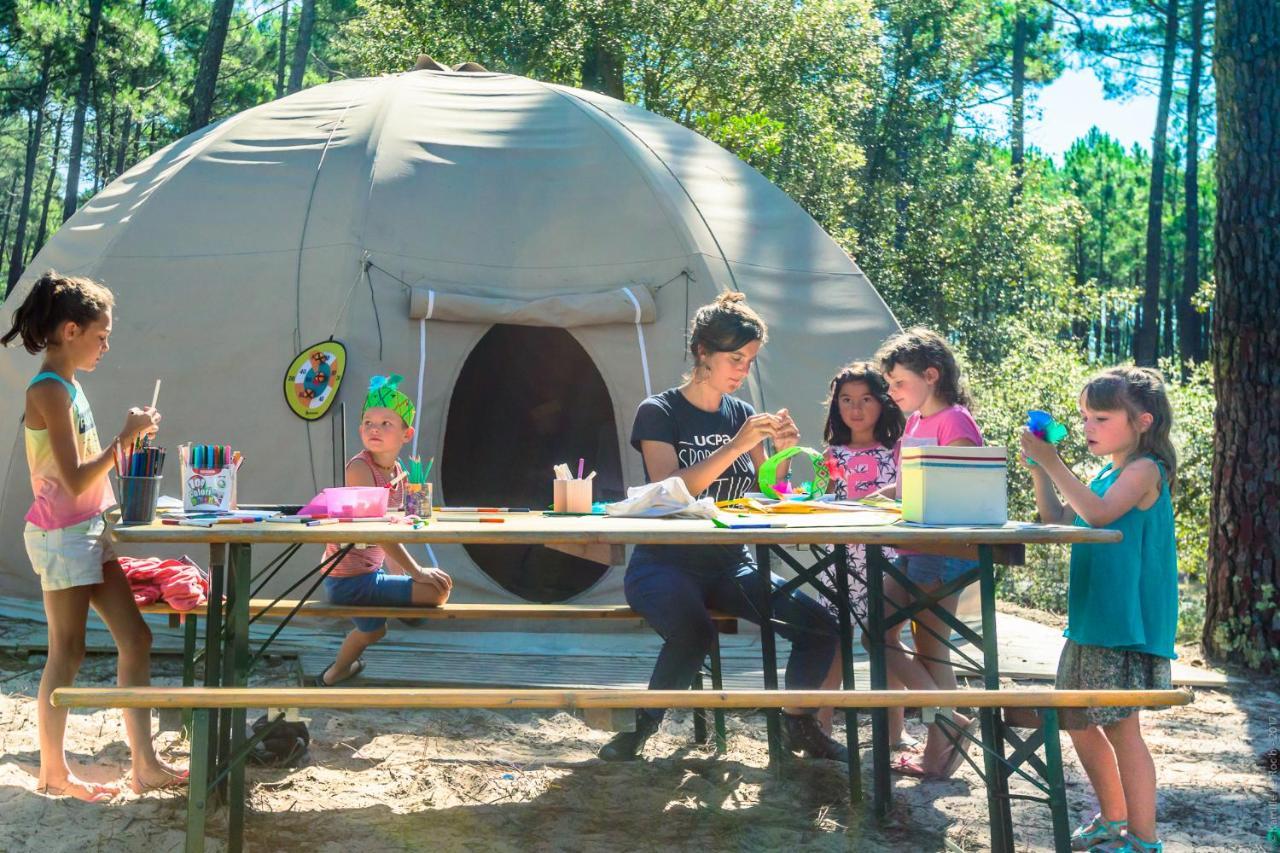 Hotel Camping de la Dune Bleue à Carcans Extérieur photo