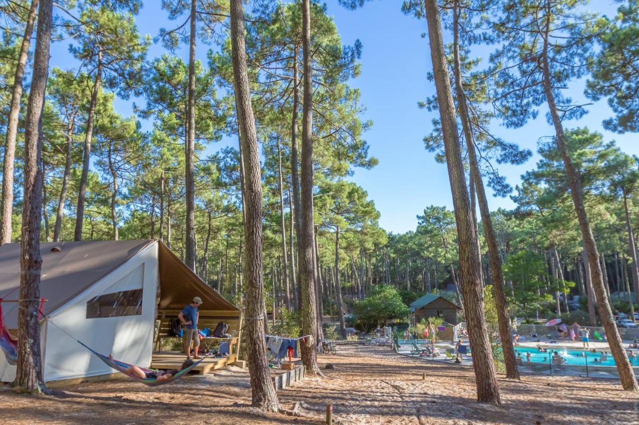 Hotel Camping de la Dune Bleue à Carcans Extérieur photo